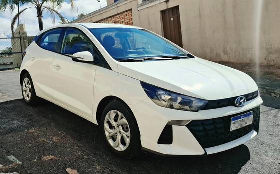 HYUNDAI HB20 1.0 12V FLEX COMFORT PLUS MANUAL